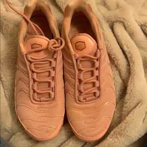 🚨🔥Nike Air MAX Plus🚨🚨🔥